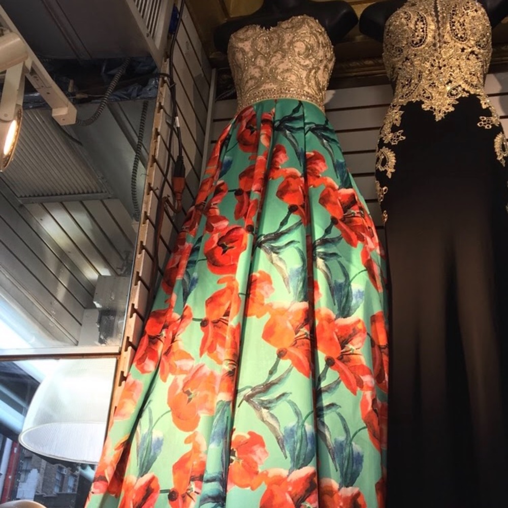 Prom dress